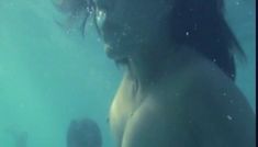 Екатерина Редникова засветила грудь под водой в фильме «Если ты меня слышишь» фото #3