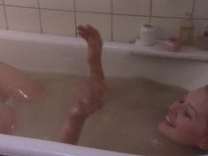 Ольга Вечкилева оголилась в сериале «Желанная» фото #11