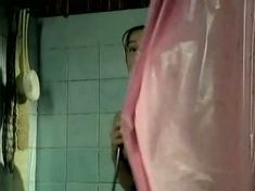 Голая грудь Аллы Югановой в сериале «Женить миллионера!» фото #5