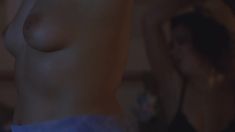 Сочная голая грудь Натальи Ноздриной в фильме «Жизнь врасплох» фото #3