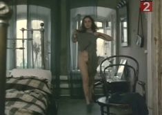 Полностью голая Марина Зудина в фильме «Жизнь по лимиту» фото #9