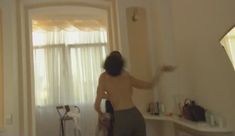 Голые сиськи Елены Поляковой в сериале «Замыслил я побег...» фото #51