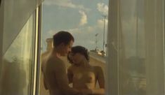 Голые сиськи Елены Поляковой в сериале «Замыслил я побег...» фото #64