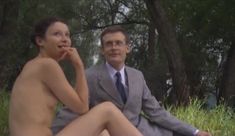 Голые сиськи Елены Поляковой в сериале «Замыслил я побег...» фото #70