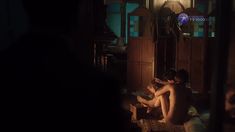 Голая попка Виктории Исаковой в фильме «Зеркала» фото #3