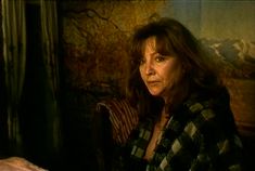 Шикарная Ольга Остроумова засветила грудь в фильме «Змеиный источник» фото #5