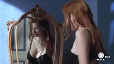 Голая попка Виктории Смирновой в фильме «Иностранец» фото #8