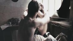 Голые сиськи Виктории Романенко в фильме «Искупление» фото #3