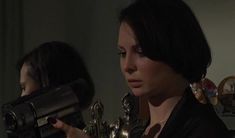 Лёгкий засвет груди Ольги Погодиной в сериале «Капкан» фото #24