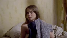 Голая грудь Марии Поезжаевой в фильме «Класс коррекции» фото #13