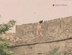 Ольга Кабо снялась голой в фильме «Комедия о Лисистрате» фото #12