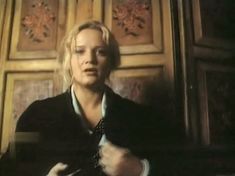 Страстная Наталья Егорова засветила голую грудь в фильме «Кому на Руси жить...» фото #2