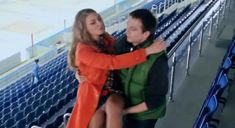 Татьяна Казючиц без лифчика в фильме «Королева льда» фото #12