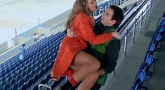 Татьяна Казючиц без лифчика в фильме «Королева льда» фото #15