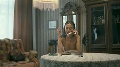 Абсолютно голая Аида Тумутова в фильме «Кочегар» фото #28