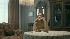 Абсолютно голая Аида Тумутова в фильме «Кочегар» фото #29