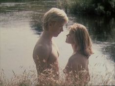 Красавица Анна Назарьева снялась голой в фильме «Кумпарсита»