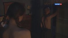 Ксения Князева разделась в сериале «Курсанты» фото #2