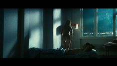 Красивая Светлана Иванова снялась голой в фильме «Легенда №17» фото #3