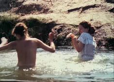 Красивая Дарья Повереннова засветила грудь в фильме «Лето любви» фото #48