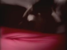 Загадочная Ольга Родионова показала голую грудь в сериале «Любовные авантюры» фото #30