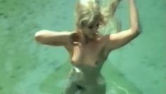 Полностью голая Алла Сигалова в фильме «Любовь моя, печаль моя» фото #1