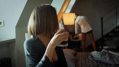 Сексуальная Любовь Аксенова показала голые сиськи в сериале «Мажор» фото #24