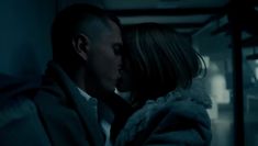 Сексуальная Любовь Аксенова показала голые сиськи в сериале «Мажор» фото #29