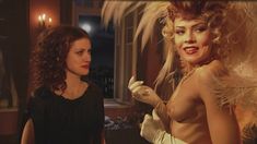 Голые сиськи Ксении Назаровой в сериале «Мастер и Маргарита» фото #8