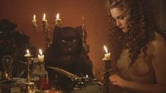 Голая грудь Тани Ю в сериале «Мастер и Маргарита» фото #3