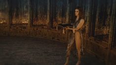 Голая грудь Тани Ю в сериале «Мастер и Маргарита» фото #7