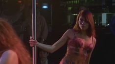 Любовь Толкалина показала голые сиськи в сериале «Матрешки» фото #5