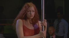 Любовь Толкалина показала голые сиськи в сериале «Матрешки» фото #7