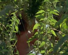 Ирина Розанова засветила сиськи в фильме «Мелкий бес» фото #5