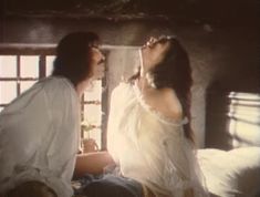 Сексуальная Екатерина Стриженова снялась обнажённой в сериале «Мушкетеры 20 лет спустя» фото #6