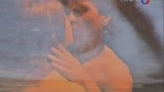 Чувственная Анна Геллер засветила грудь в сериале «Наваждение» фото #9