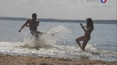 Чувственная Анна Геллер засветила грудь в сериале «Наваждение» фото #11