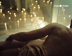 Татьяна Скороходова оголила грудь в фильме «Наш человек в Сан-Ремо» фото #3