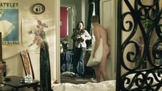 Голая попа Ольги Павловец в сериале «Наше счастливое завтра» фото #12