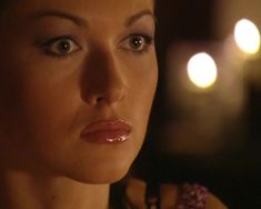 Красотка Юлия Такшина случайно засветила грудь в сериале «Не родись красивой» фото #4