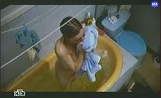 Голая грудь Марины Зудиной в фильме «Немой свидетель» фото #16