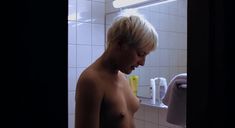 Полностью голая Наталья Анисимова в фильме «Новые русские 2» фото #8