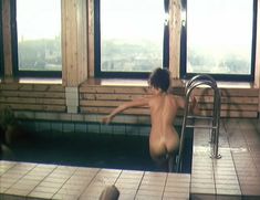 Анна Назарьева снялась голой в фильме «Обнаженная в шляпе»