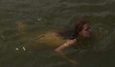 Голая грудь Лянки Грыу в фильме «Обнаженная натура» фото #13