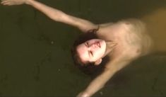 Голая грудь Лянки Грыу в фильме «Обнаженная натура» фото #14