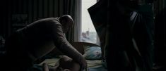 Пышная голая грудь Юлии Ауг в фильме «Овсянки» фото #3