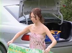 Красотка Ольга Погодина засветила грудь в фильме «Огнеборцы» фото #7