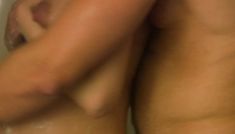 Голая грудь беременной Надежды Бахтиной в фильме «Один день» фото #3