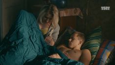Надежда Лумпова в сексуальном лифчике в сериале «Ольга» фото #5