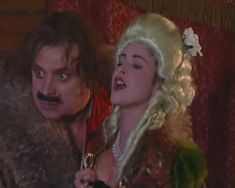 Голые сиськи Любви Тихомировой в фильме «Особенности банной политики, или Баня 2» фото #11